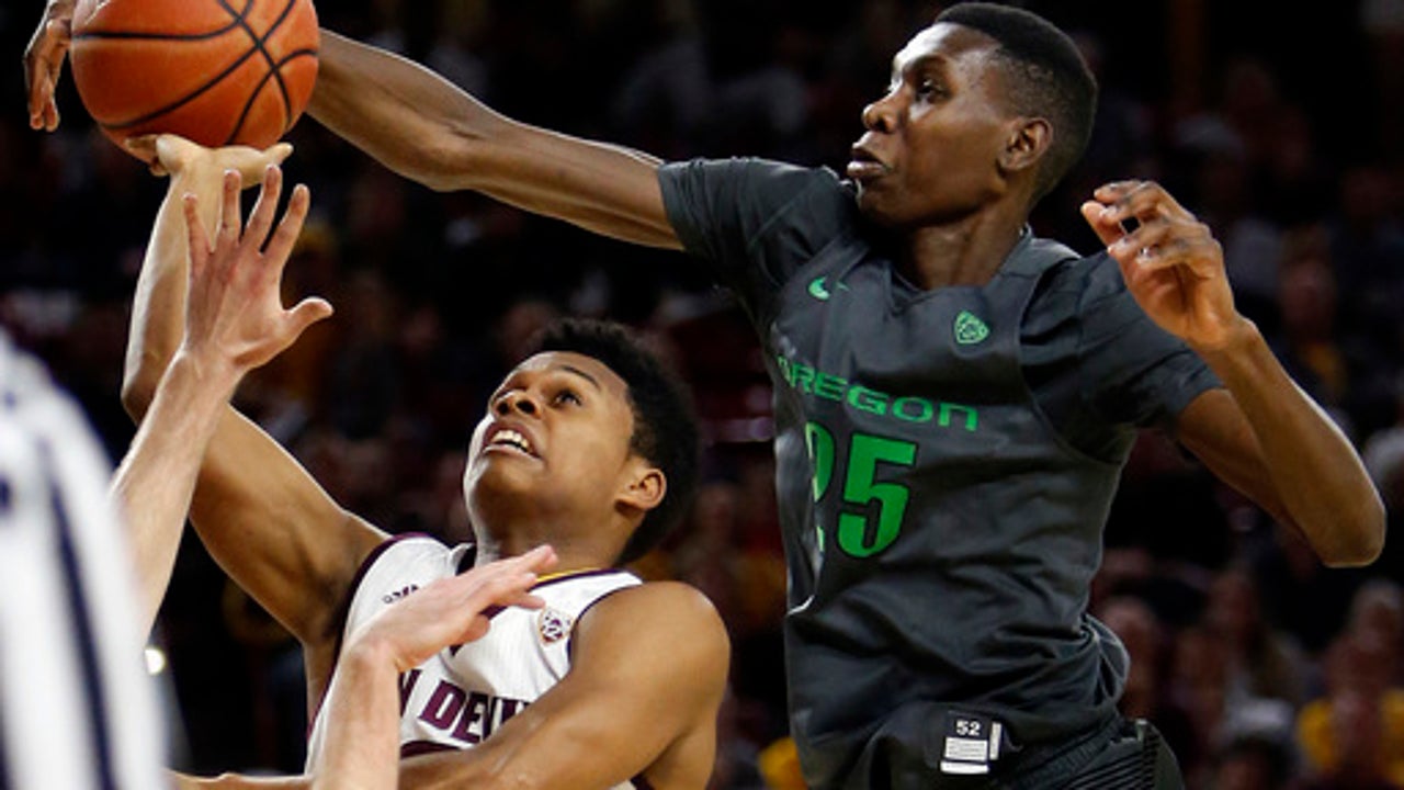 Boucher's career-high 26 lead No. 23 Oregon past Arizona St